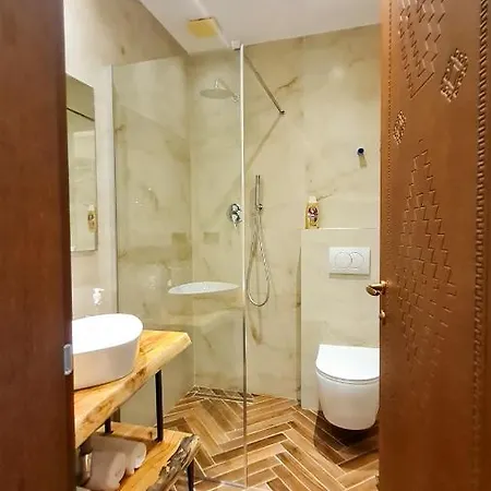 Neokulla - By Kol Gjoni Hotel *