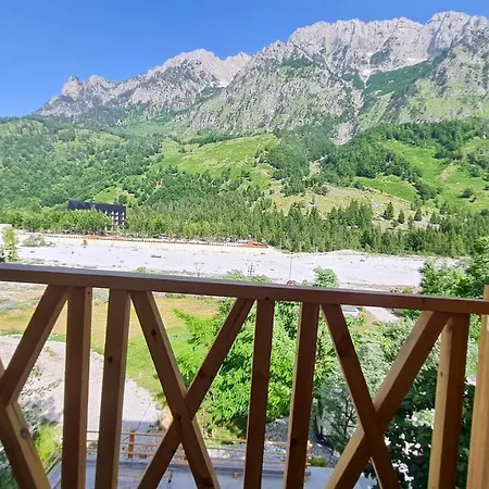 Neokulla - Hikers Hive *