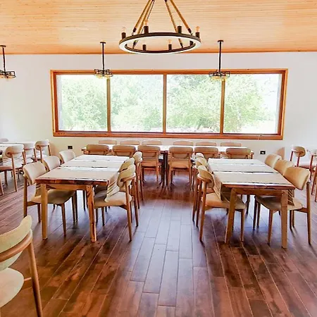 Neokulla - Hikers Hive *