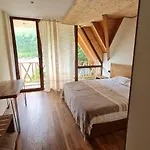 Neokulla - Hikers Hive Hotel Valbone