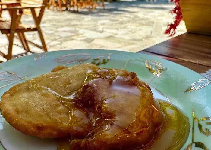 Neokulla - Hikers Hive *